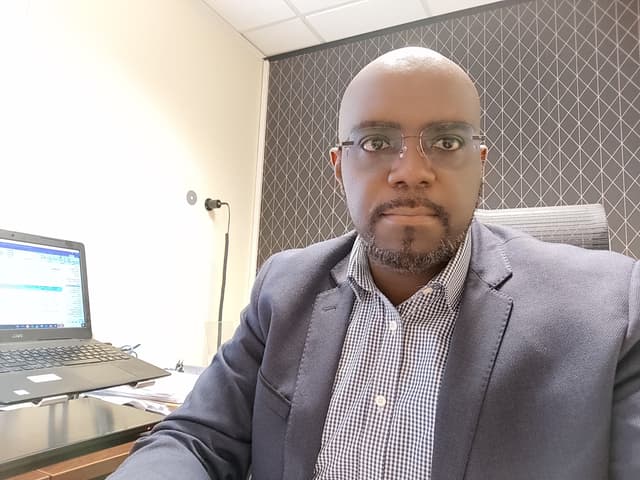 Stève Ambassa Mbeké, Founder of MindDesk